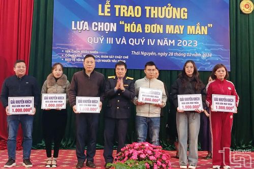 Cục Thuế tỉnh tổ chức trao thưởng 'Hóa đơn may mắn'