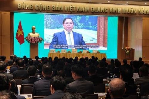 Thủ tướng Phạm Minh Chính tham dự Hội nghị triển khai nhiệm vụ phát triển thị trường chứng khoán năm 2024