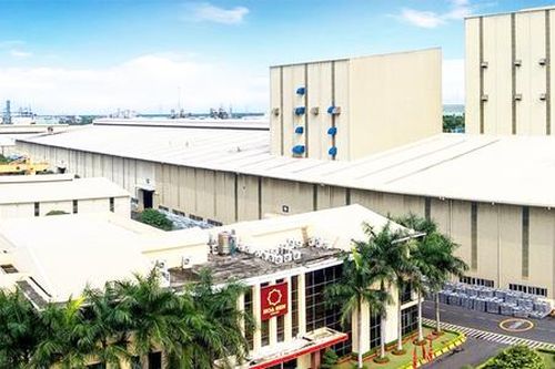'Cơn say' địa ốc lan rộng, loạt ông lớn ngoài ngành rót tiền gia nhập đường đua nhưng coi chừng những 'vết xe đổ'