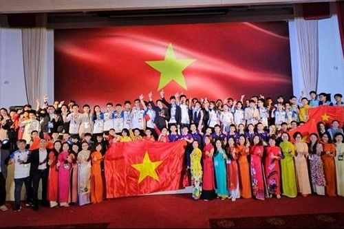 Học sinh Việt Nam lần đầu tiên giành Giải Đặc biệt tại Cuộc thi 'Tìm kiếm tài năng Toán học quốc tế ITMC'