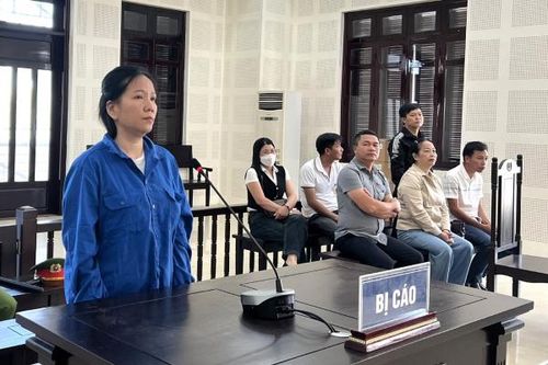 Nhận cọc mua bán đất 'ma', chiếm đoạt gần 10 tỷ đồng