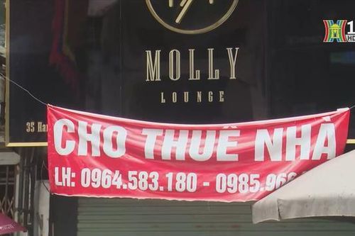Mặt bằng cho thuê trên phố vẫn vắng khách