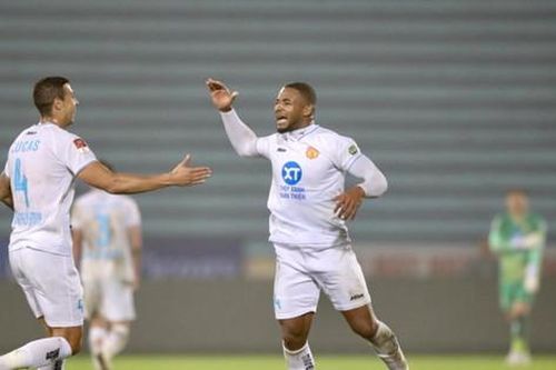 Thắng kịch tính Hà Nội FC, Thép xanh Nam Định vững ngôi đầu V.League