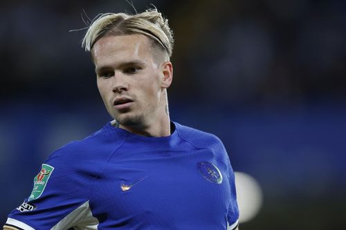 Ngôi sao 100 triệu euro của Chelsea khóc vì Arsenal