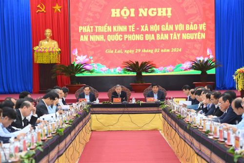 Quyết liệt thúc đẩy điểm đột phá, 'đánh thức', khai thác tiềm năng, lợi thế của vùng Tây Nguyên
