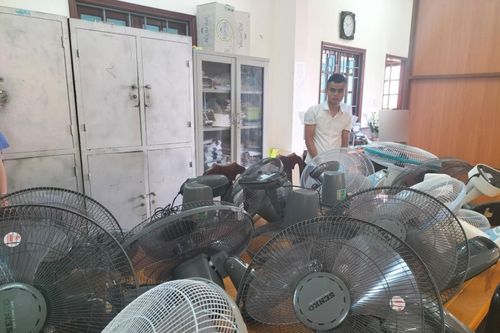 Đi trộm theo 'đơn đặt hàng'