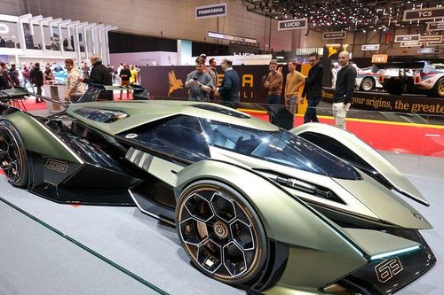 Chùm ảnh triển lãm ô tô quốc tế Geneva sau 5 năm bị trì hoãn
