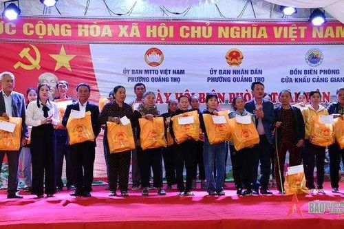 Quảng Bình tổ chức Ngày hội Biên phòng toàn dân