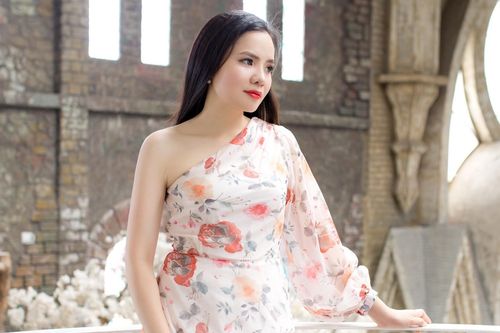 Ca sĩ Út Mai biết ơn NSND Thanh Hoa và tiết lộ chuyện 'mải chơi' của Tùng Dương