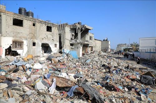 Ít nhất 104 người tử vong trong vụ pháo kích ở Dải Gaza