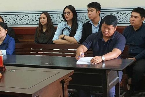 Tp.HCM: Người nói bãi rác Đa Phước hôi thua kiện