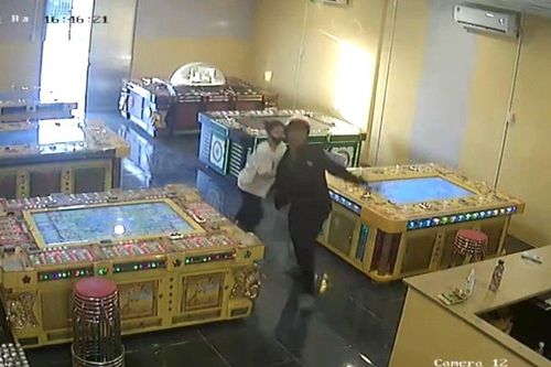 Điều tra vụ cướp táo tợn ở Bình Thuận:Mang dao vào tiệm game cướp tài sản
