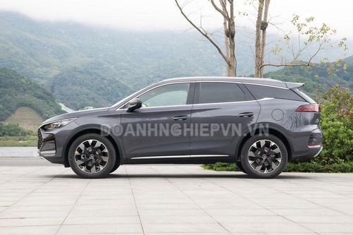 'Kẻ hủy diệt' Hyundai Santa Fe ra mắt với công suất 218 mã lực, tiêu thụ 1,27 lít xăng/100 km, giá gần 590 triệu đồng