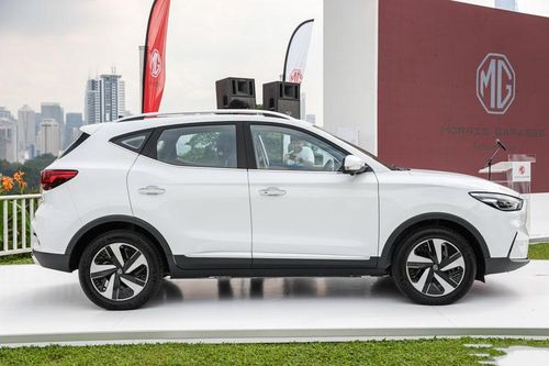 MG ZS phiên bản chạy điện ra mắt, giá gần 640 triệu đồng