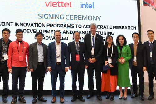 Viettel và Intel hợp tác nghiên cứu phát triển công nghệ và giải pháp AI và 5G