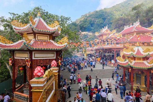 Việt Nam đón hơn 3 triệu lượt khách quốc tế trong 2 tháng đầu năm