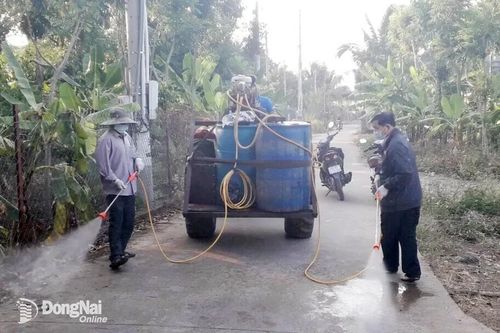 Đồng loạt triển khai Tháng tổng vệ sinh, khử trùng, tiêu độc môi trường