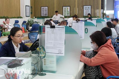 Huy động tiền gửi ước đạt hơn 323 ngàn tỷ đồng