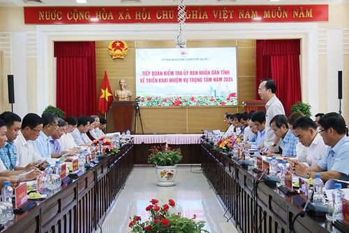TP Sa Đéc tập trung thực hiện Đề án tái cơ cấu ngành nông nghiệp với ngành hàng chủ lực là hoa kiểng và thủy sản