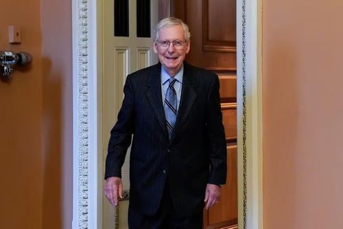 Ông Mitch McConnell sẽ từ chức lãnh đạo Đảng Cộng hòa tại Thượng viện