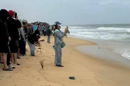 Ngư dân phát hiện thi thể nam sinh viên sau nhiều ngày mất tích