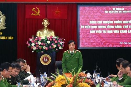 Tạo điều kiện để giảng viên CAND có thể chuyển đổi trạng thái làm việc từ truyền thống sang hiện đại