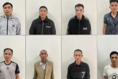 Mượn cớ hội làng, nhóm đối tượng lập sới bạc sát phạt nhau