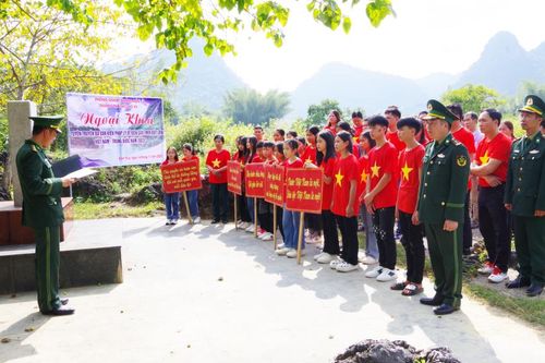 Đẩy mạnh tuyên truyền nâng cao nhận thức bảo vệ biên giới