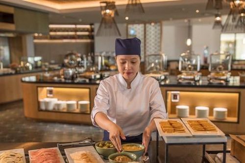 Một hệ thống nhà hàng không thể bỏ qua tại khu vực Cam Ranh