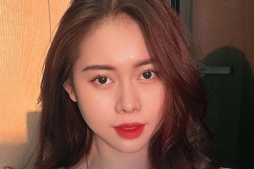 Việt Phương Thoa và những KOL 'khổ sở' vì tài trợ thẩm mỹ