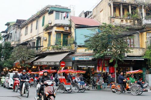 Nếp nhà xưa còn đó...