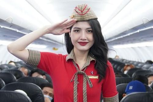 Cùng Vietjet bay ra thế giới với người phụ nữ yêu thương