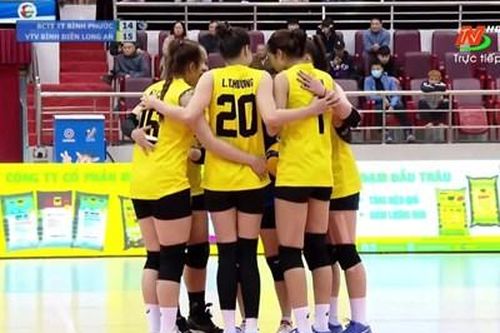 Giải bóng chuyền Cúp Hoa Lư 2024 xác định đội đầu tiên vào chung kết