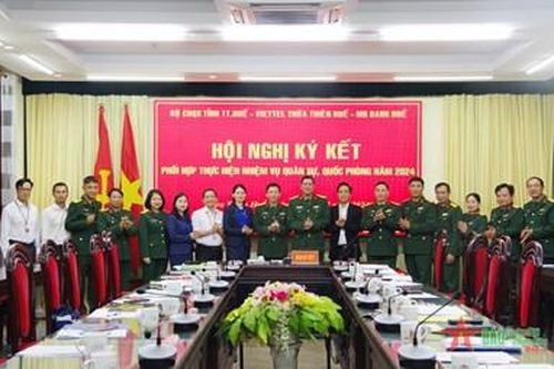 Bộ chỉ huy Quân sự tỉnh Thừa Thiên Huế ký kết phối hợp thực hiện nhiệm vụ quân sự, quốc phòng năm 2024