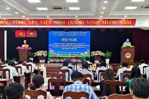 Kiến nghị bổ sung quy định xử lý mại dâm nam, mại dâm đồng tính
