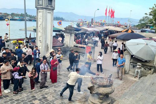 Đảm bảo an ninh, an toàn mùa lễ hội đầu năm 2024 tại Nghệ An