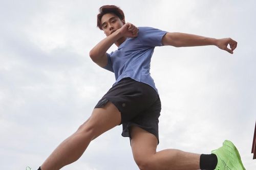 Vẻ đẹp trai của đại sứ thương hiệu thời trang thể thao ASICS tại Việt Nam