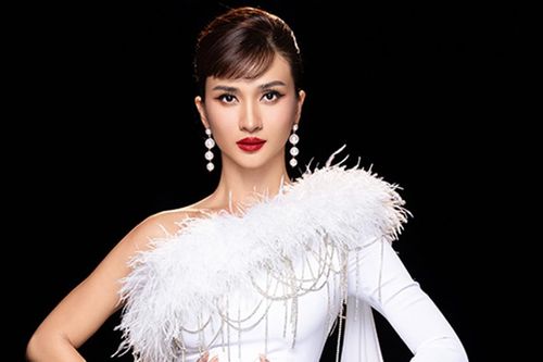 Kim Tuyến tuổi 37: Được phong tặng NSƯT, nhan sắc ngày càng trẻ trung