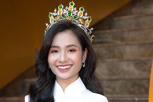 Hoa hậu Nguyễn Thanh Hà trở thành đại sứ Lễ hội Áo dài TP.HCM lần 10