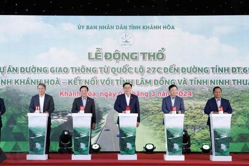 Các hoạt động của Chủ tịch Quốc hội Vương Đình Huệ tại Khánh Hòa
