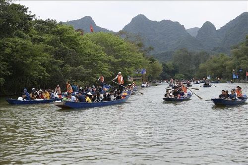 Tạo môi trường văn hóa lành mạnh trong Lễ hội Xuân
