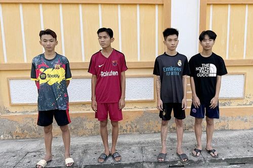 Bắt nhóm đối tượng chém thanh niên nhắn tin làm phiền bạn gái