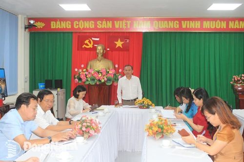 Chú trọng thông tin về tình hình sản xuất, kinh doanh, lao động, việc làm