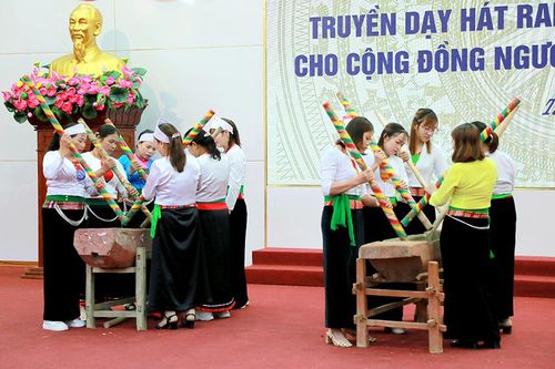Bảo tồn và phát huy giá trị văn hóa