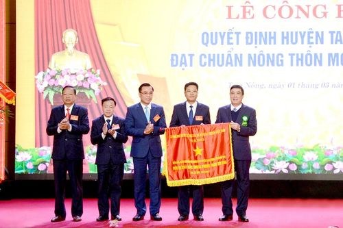 Huyện Tam Nông được công nhận huyện đạt chuẩn Nông thôn mới năm 2023