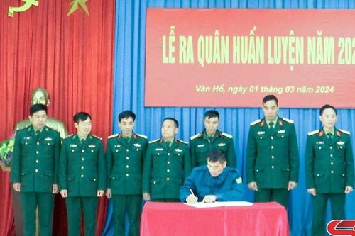 Vân Hồ ra quân huấn luyện năm 2024