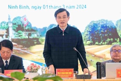 Phát triển sản phẩm du lịch di sản tại Quần thể danh thắng Tràng An