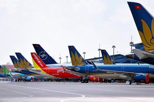 Các hãng hàng không cạnh tranh hơn khi tăng trần giá vé