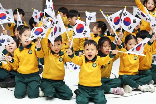 Vì sao tỷ lệ sinh ở Hàn Quốc thấp nhất thế giới