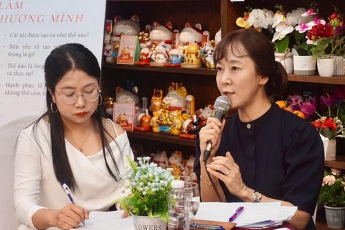 Bác sĩ Jun Mee Kyung: 'Đọc sách giúp xây đắp sức mạnh nội tại'